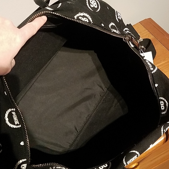 VS Vintage Pink Logo Duffle & Backpack - Picture 4 of 6